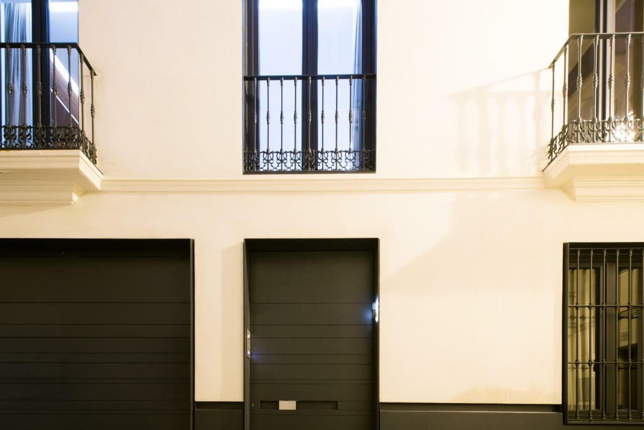 Hommyhome Arenal Luxury Seville Exterior photo